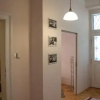 Отель Broadway Gem Apartment, фото 6