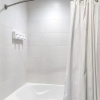 Отель Stylish 1BR1BA in Downtown by Lyric, фото 9