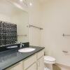 Отель Prospect Park Apt by VectorStays, фото 9