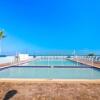 Отель Fiesta Key RV Resort Waterfront Cottage 41, фото 12