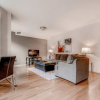 Отель Furnished Suites in the Heart of River North, фото 1