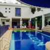 Отель Galeon Inn, фото 1
