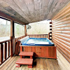 Отель Moonshine Mountain Lodge - 2 Br Cabin, фото 14