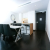 Отель Sophisticated Modern Pad, фото 9