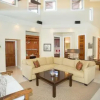 Отель Pineapple Hale - Four Bedroom Home, фото 1