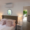 Отель Seaside Hideaway at Clifton Beach, фото 3