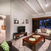 Отель Island living in the heart of Noosa, фото 3