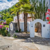 Отель Villa Enaria, фото 1