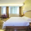 Отель Yangshuo Rainbow Holiday Hotel, фото 1