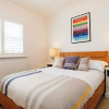 Отель Veeve 2 Bed Maisonette Shandon Road Clapham, фото 4