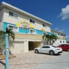 Отель Beach House Resort 9, фото 1