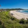 Отель Beach House 72A Marine Drive - Fingal Bay, фото 17