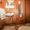 Отель 1555 - Owl Pine Cabin, фото 7