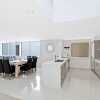 Отель Catalina Luxury Apartments 9, фото 10