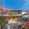 Отель Shylie·Ruwan-Shiguang View of the Ancient City Panoramic Beauty Su (Lijiang Ancient City Branch), фото 1