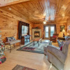 Отель Apple Bear Lodge - Four Bedroom Cabin, фото 2