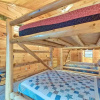 Отель Pine Tree Lodge - Eight Bedroom Cabin, фото 17
