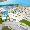 Отель Sunshine Key King Travel Trailer 7, фото 2