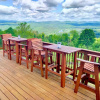 Отель Majestic Vista Mountainside Cabin, фото 4