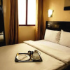 Отель Swanky Suites in Grandview, фото 5