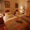 Отель Clarens Cottage 2, фото 3