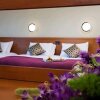 Отель Patrick Punchs Hotel, фото 3
