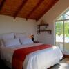 Отель Bluegum Cottage B&B and Self Catering, фото 2