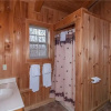 Отель Chubby and Cubbys Den - Three Bedroom Cabin, фото 35