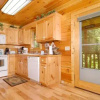 Отель Pine Cove Hideaway 1816 - Two Bedroom Cabin, фото 6