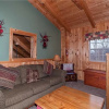 Отель Chubby and Cubbys Den - Three Bedroom Cabin, фото 4