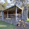 Отель Wombat Valley Wild Country Cabins, фото 3