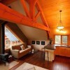 Отель Revelstoke Timber Loft B&B, фото 1