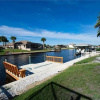 Отель Balmy Breezes - Three Bedroom Home, фото 22
