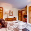 Отель Perfect Mountain Retreat/3br -fireplace, Kids Ski Free 3 Bedroom Condo by RedAwning, фото 23