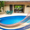 Отель Updated budget condo - Centrally located at 5 minute drive from 4 beaches, фото 7