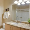Отель Spacious 2BR Apt in South End, фото 8