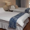 Отель Tarragon Guest House, фото 1