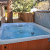 Отель Bear Ski Retreat Townhouse, фото 18
