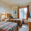 Отель Ski-In Ski-Out Squaw Valley Lodge Slopeside Townhome, фото 5