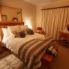 Отель Clarens Cottage 2, фото 4