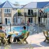 Отель Newquay Porth Caravans в Ньюквее