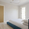Отель onefinestay Serrano Avenue private home, фото 1