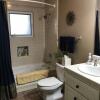 Отель Comfortable Guest Room with attached bath, фото 10