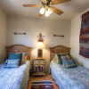 Отель Southwest at the Railyard - Two Bedroom Home, фото 5