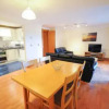 Отель Town or Country - Charter House Apartments, фото 10