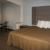 Отель Woodland Inn and Suites, фото 11