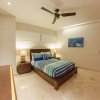 Отель TopNotch 3BR condo around corner from beach by Happy Address, фото 6