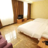 Отель Yangshuo Rainbow Holiday Hotel, фото 2
