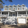 Отель The Drake - 9 Br Home, фото 1