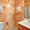 Отель Pine Tree Lodge - Eight Bedroom Cabin, фото 5